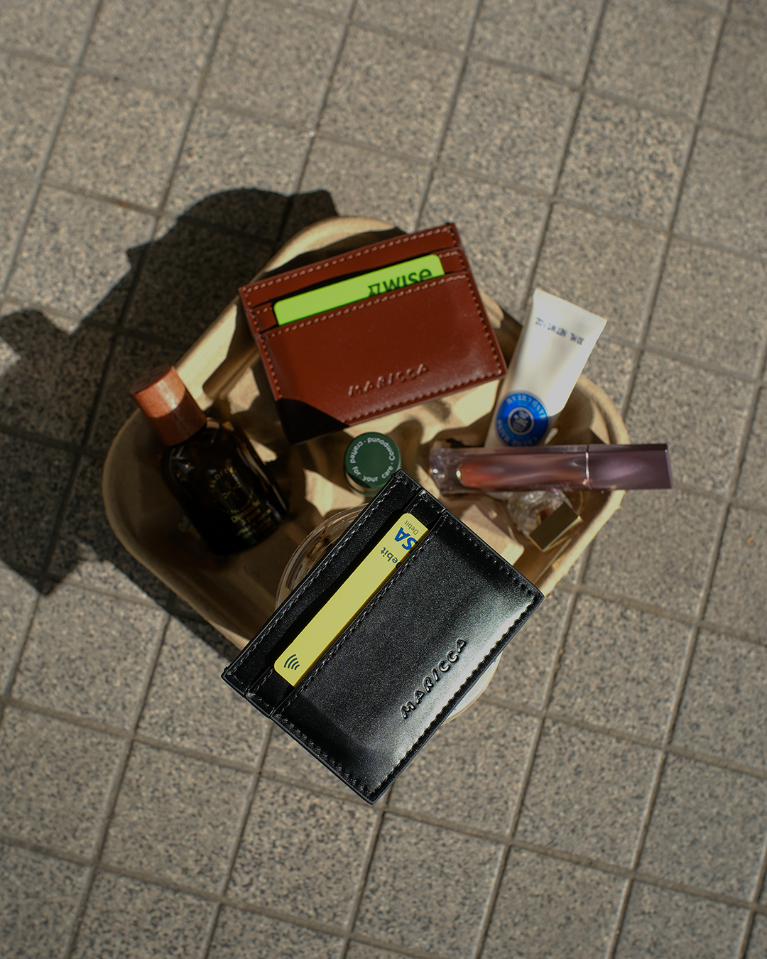 The Card Holder in Brown