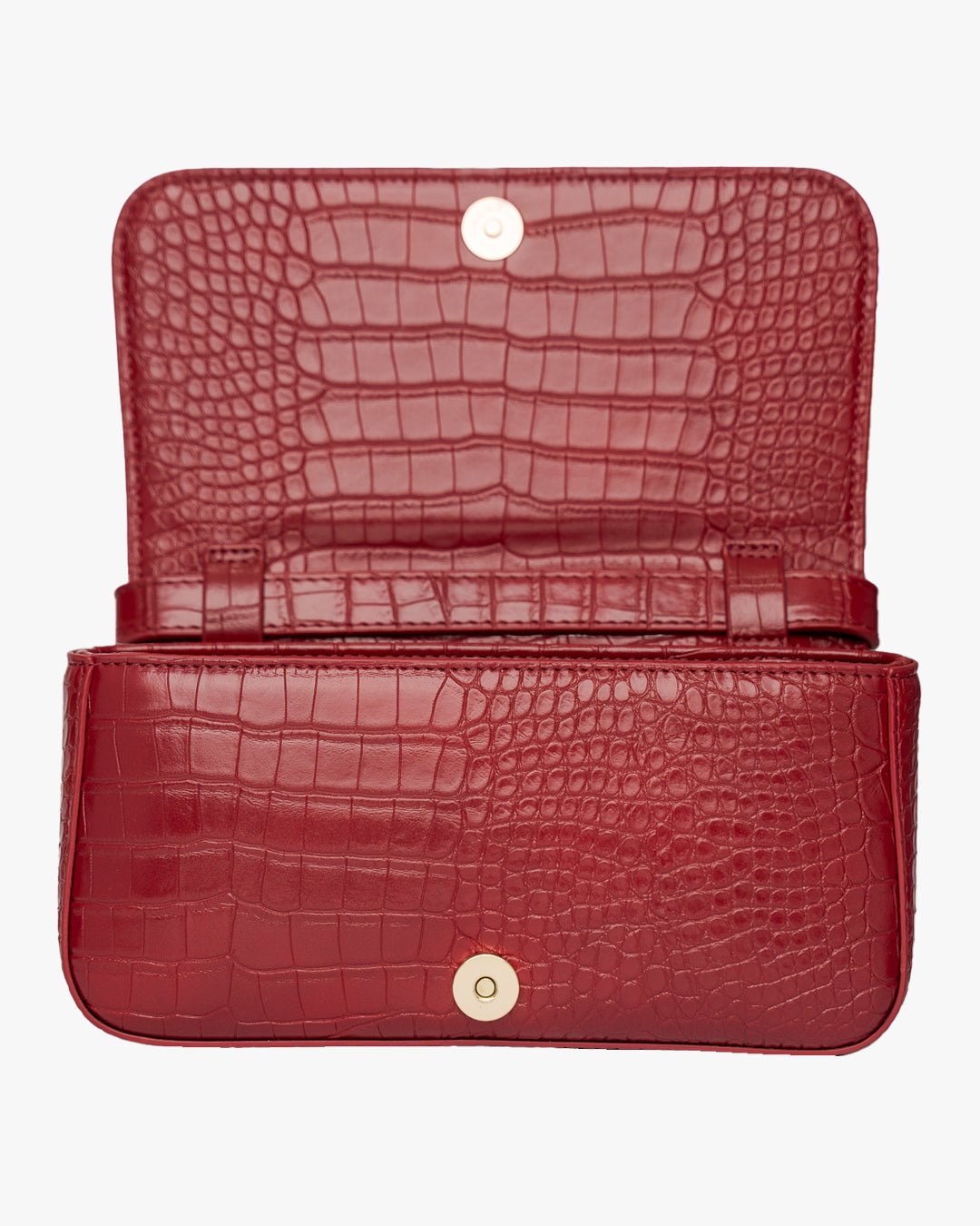 Demi Raya in Crimson