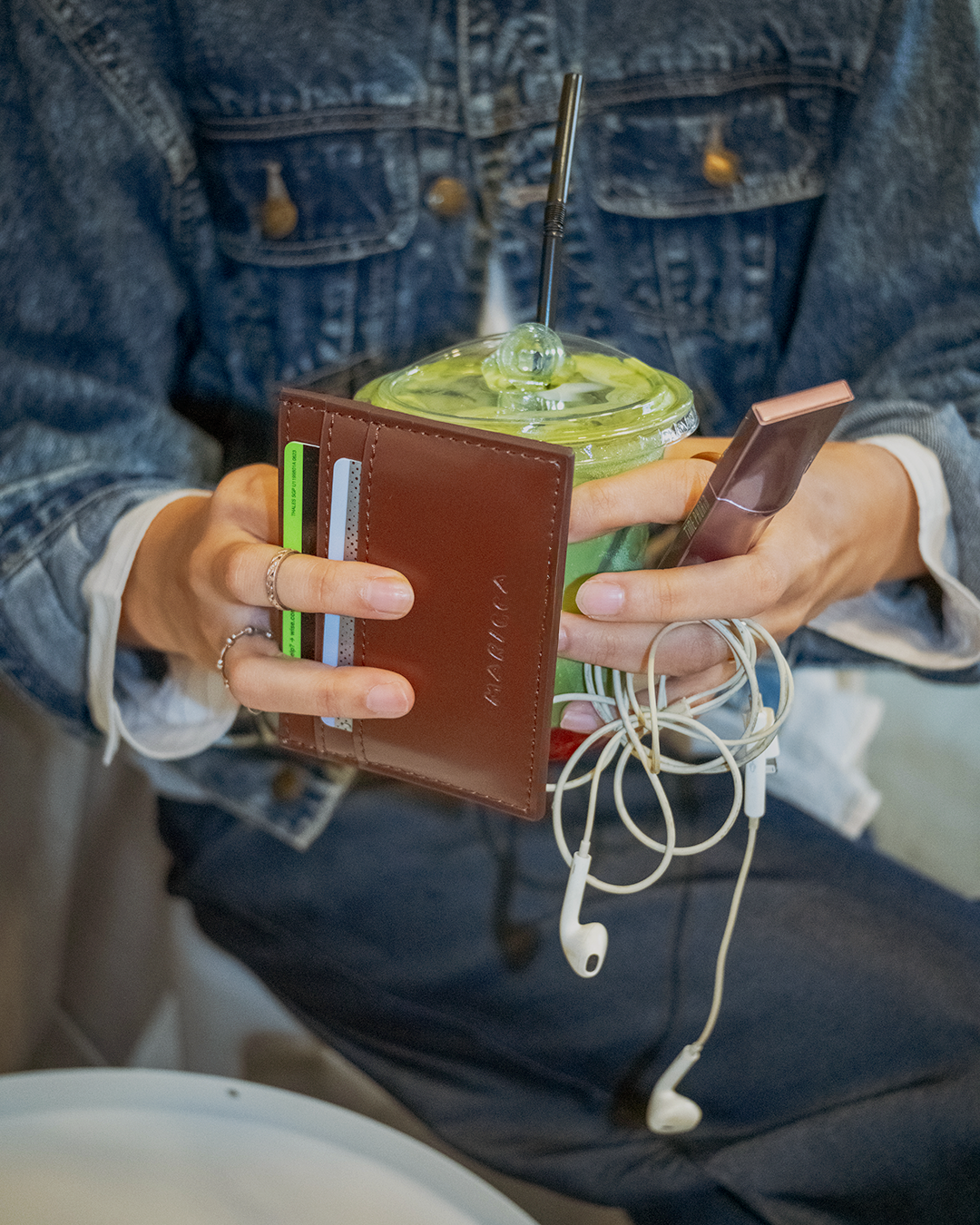 The Card Holder in Brown