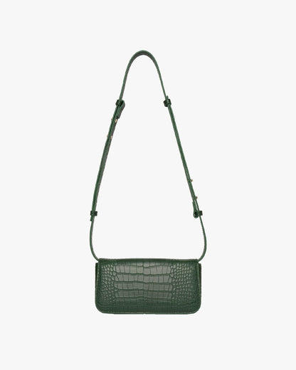 Demi Raya in Emerald